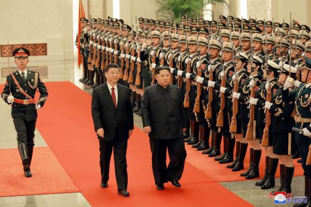 Kim Jong Un, Xi Jinping, North Korea, China, Kim meets Xi, Kim in China pictures, Kim Xi pictures, World news, Indian Express