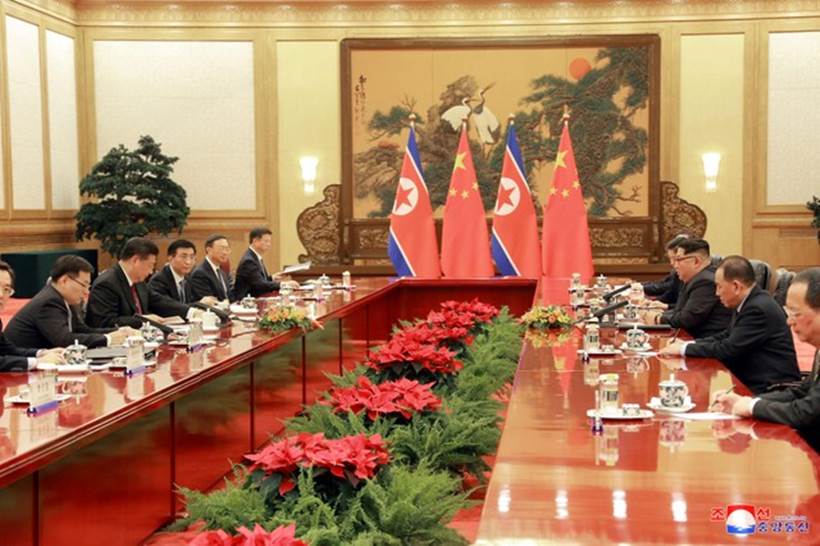 Kim Jong Un, Xi Jinping, North Korea, China, Kim meets Xi, Kim in China pictures, Kim Xi pictures, World news, Indian Express