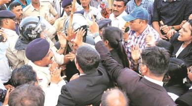 Seating arrangements at court: Vadodara lawyers resolve to call off hunger strike