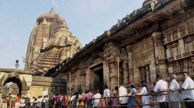 inside Track: Land of Buddha