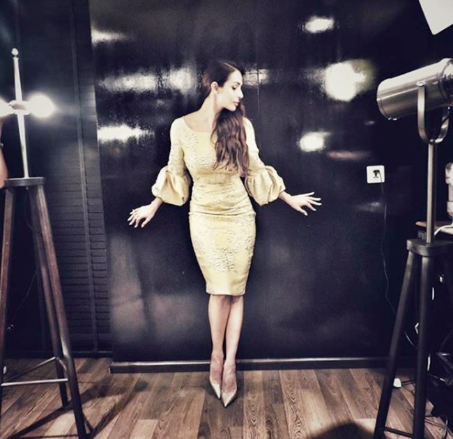 Manushi Chhillar, Kangana Ranaut, Mahira Khan, Malaika Arora, Shruti Haasan, Athiya Shetty, Madhuri Dixit, Hansika Motwani, Kalki Koechlin, Lara Dutta, Genelia D'Souza, celeb fashion, bollywood fashion, indian express, indian express news