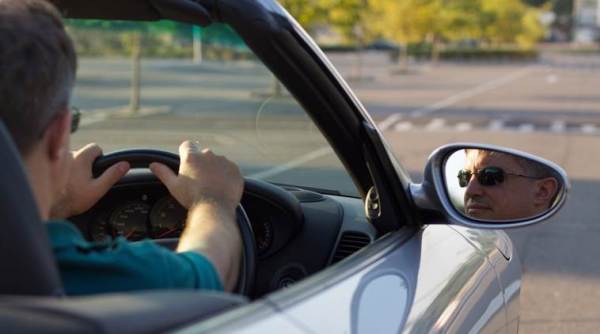 bizarre news, man loses Porsche, man loses Porsche ten minutes after buying, man's Porsche confiscated ten minutes after buying, indian express, indian express news