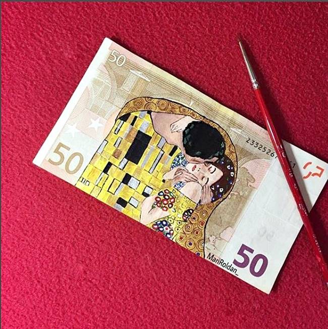 Mari Roldan, Mari Roldan instagram, Mari Roldan artist, Artist Mari Roldan recreates famous paintings using money, paintings on currency notes