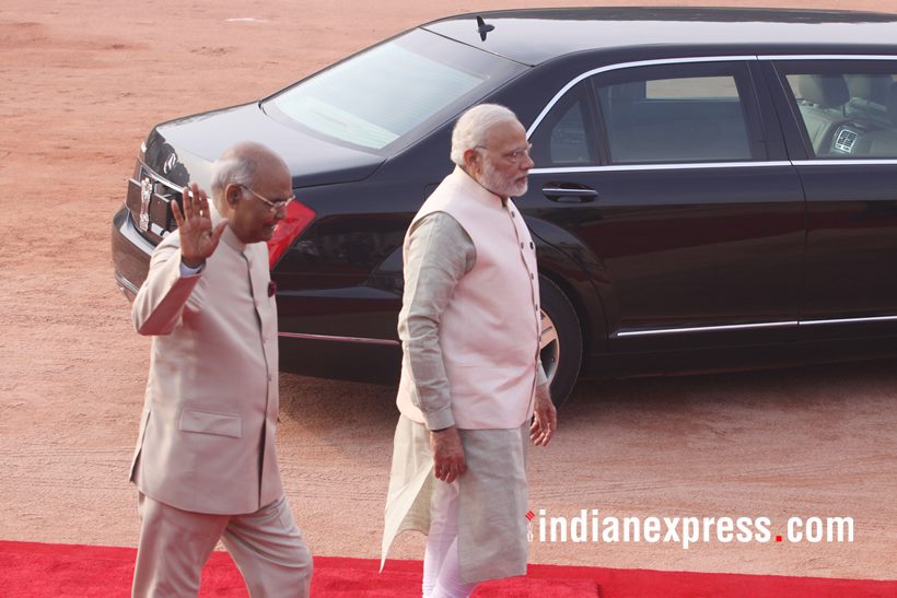 king abdullah photos, jordan king images, abdullah 2 india visit pics, king abdullah modi meet images, jordan kind prez kovind images, rashtrapati bhavan, ceremonial welcome, guard of honour, indian express