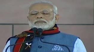 PM Modi halts victory speech midway for Azaan, dedicates BJP win to 'martyred' cadres