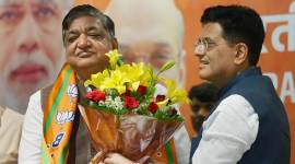 Joining BJP, Naresh Agrawal uses ‘dance karne wali’ jibe at Jaya Bachchan; Sushma hits out