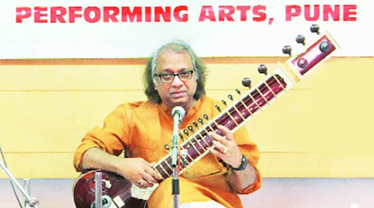 Pandit Nayan Ghosh, sitar maestro Pandit Nayan Ghosh, workshop on performing sitar, performing sitar workshop, pune news, indian express news