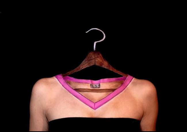 make up artist, make up artist creating illusions, make up artist creating optical illusion, body painting make up artist, Indian express, indian express news