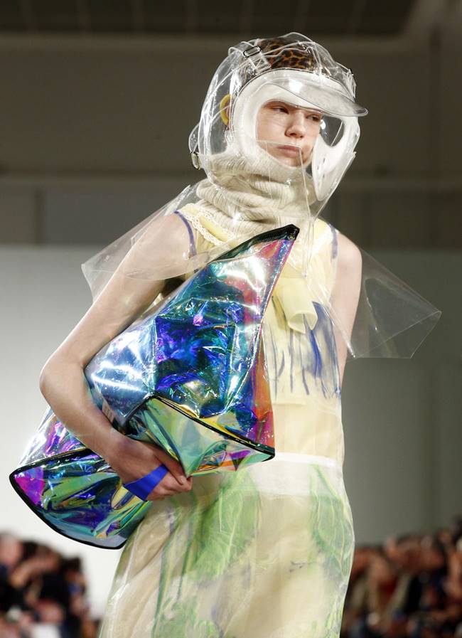 Paris Fashion Week, Paris Fashion Week latest photos, Paris Fashion Week Lacoste, Paris Fashion Week Lanvin, Paris Fashion Week Maison Margiela, indian express, indian express news