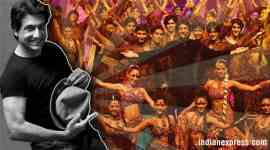 Shiamak Davar choreographer dance troupe photos