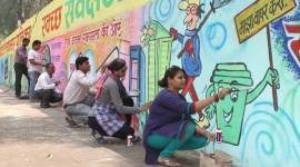 Mumbai: Teachers take aesthetic route to beautify city walls