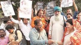 ‘Violence not Bengal’s culture’: People across faiths tie rakhis, condemn communal stir