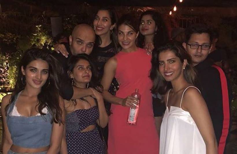 Jacqueline Fernandez, Shraddha Kapoor and Kartik Aaryan bond at mutual friend birthday bash