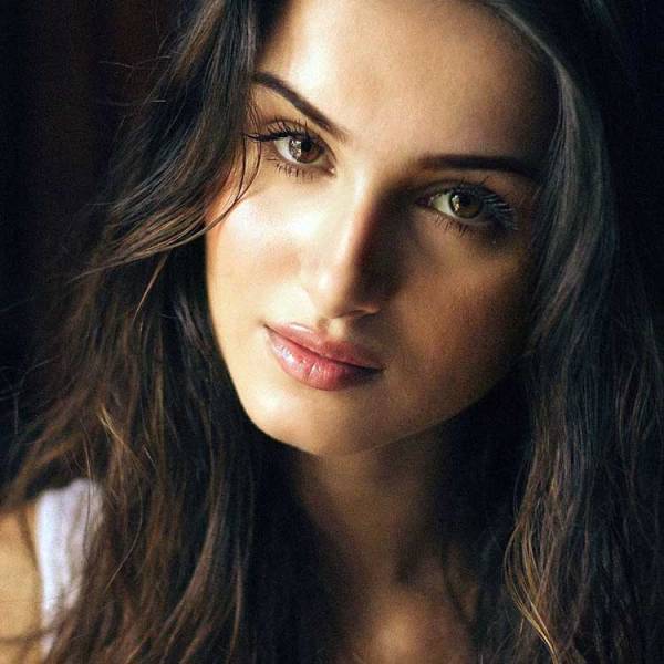 Tara Sutaria tv shows