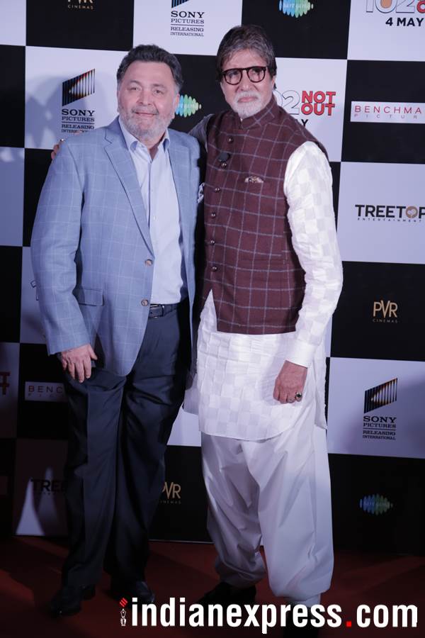 amitabh bachchan and rishi kapoor at 102 Not Out event