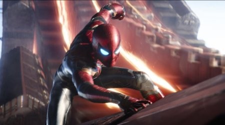 Avengers Infinity War: Tom Hollands Spider-man slings web in the new clip