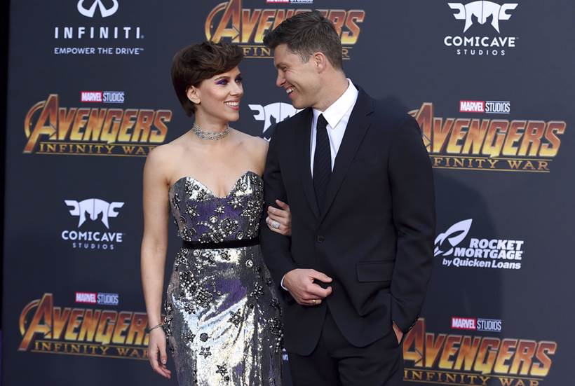 Scarlett Johansson, Colin Jost avengers infinity war black widow