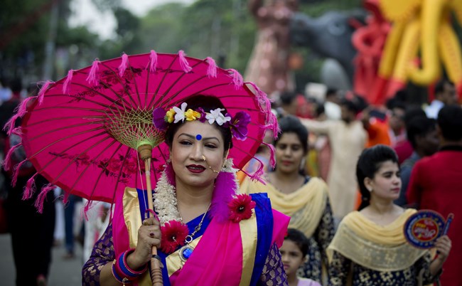 regional new year, bihu, baisakhi, vishu, Chithirai Thirunal, assamese new year, tamil new year, bengali new year, malayalam new year