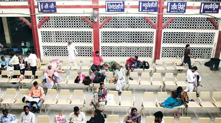 Uttar pradesh, Banaras Hindu University, BHU, Varanasi doctors strike, BHU student Beaten, UP news, Indian express