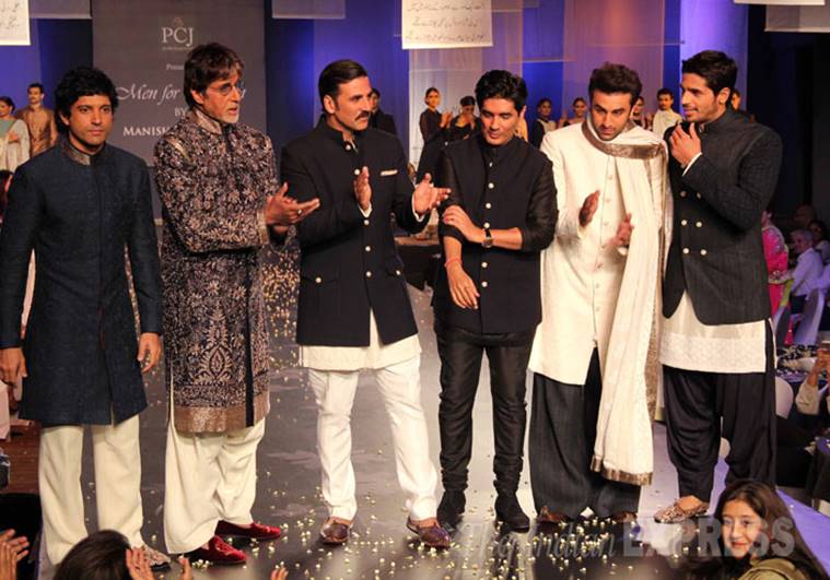 Deepika Padukone, Ranbir Kapoor, Manish Malhotra, Shabana Azmi, Mijwan Fashion Show, Shah Rukh Khan, Amitabh Bachchan, Farhan Aktar, Anushka Sharma, Deepika Padukone fashion, Ranbir Kapoor fashion, Deepika Padukone latest photos, Ranbir Kapoor latest photos, celeb fashion, bollywood fashion, indian express, indian express news
