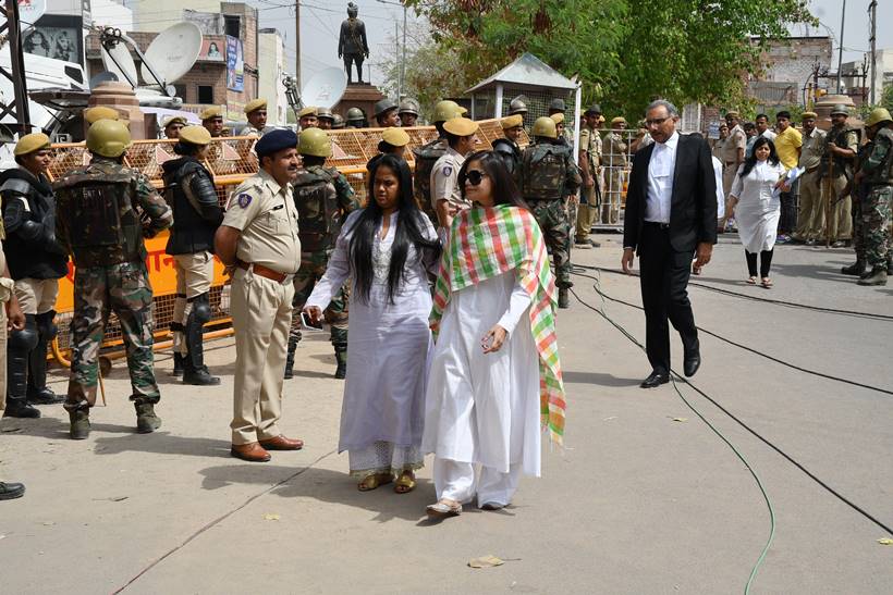 Salman Khan photos, blackbuck poaching case, Salman Khan pictures, jodhpur jail images, jodhpur court images, indian express