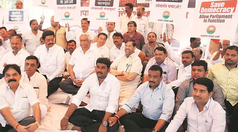 maharashtra bjp fast, indian express, bjp mlas caught, Bala Bhegade, Bhimrao Tapkir