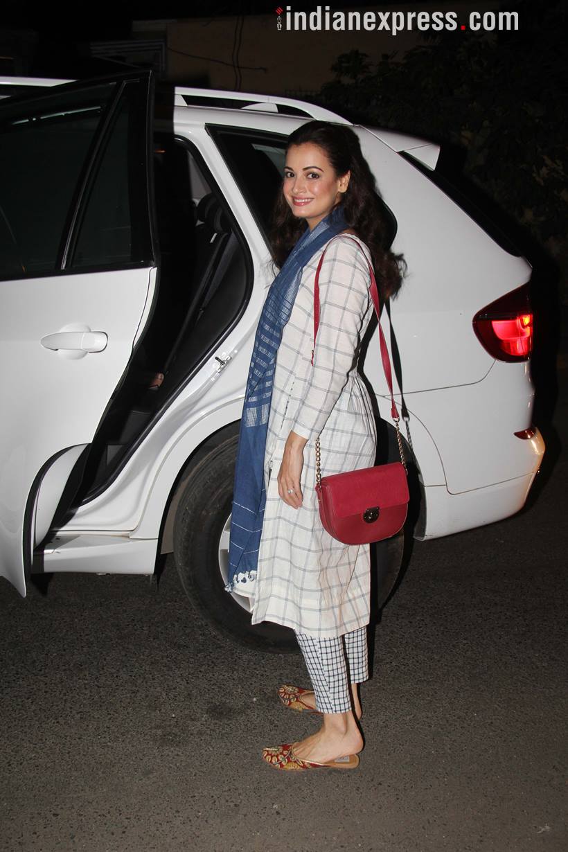 dia mirza