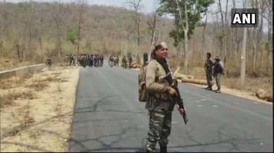 chhattisgarh ied blast, chhattisgarh crpf jawan killed, chhattisgarh naxals attack, chhattisgarh maoist attack, jawan killed in chhattisgarh