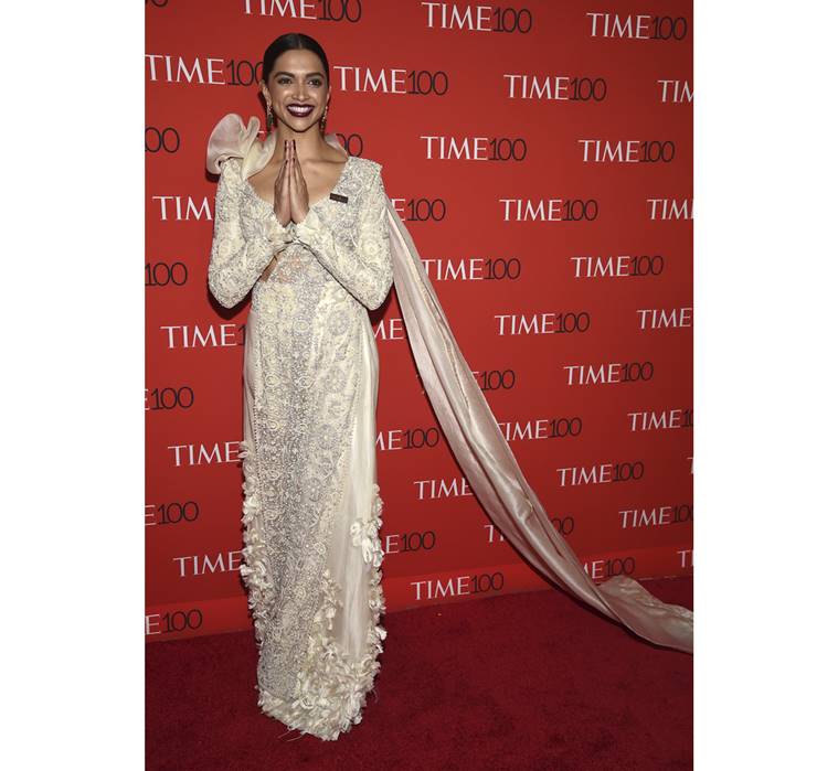 Deepika Padukone, Deepika Padukone latest photos, Deepika Padukone fashion, Deepika Padukone Anamika Khanna, Deepika Padukone Time's 100 most influential, Deepika Padukone New York City, indian express, indian express news