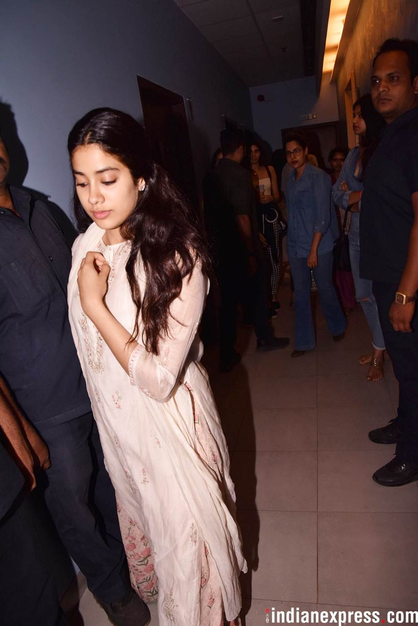 janhvi kapoor at ishaan khatter beyond the cloud screening
