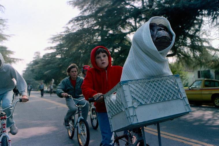 steven spielberg et the extra terrestrial
