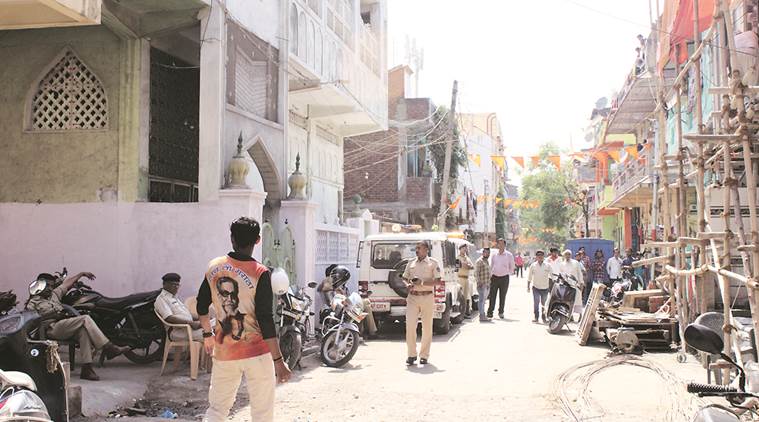 FIR against 28 for rioting in Surat