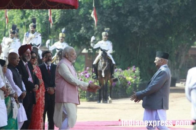 kp oli photos, nepal pm pictures, pm modi images, rashtrapati bhawan pics, oli ceremonial welcome photo, kp oli wife images, indian express