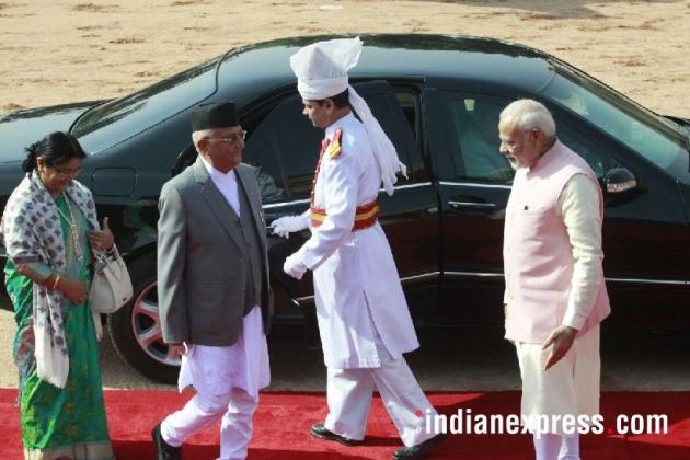 kp oli photos, nepal pm pictures, pm modi images, rashtrapati bhawan pics, oli ceremonial welcome photo, kp oli wife images, indian express