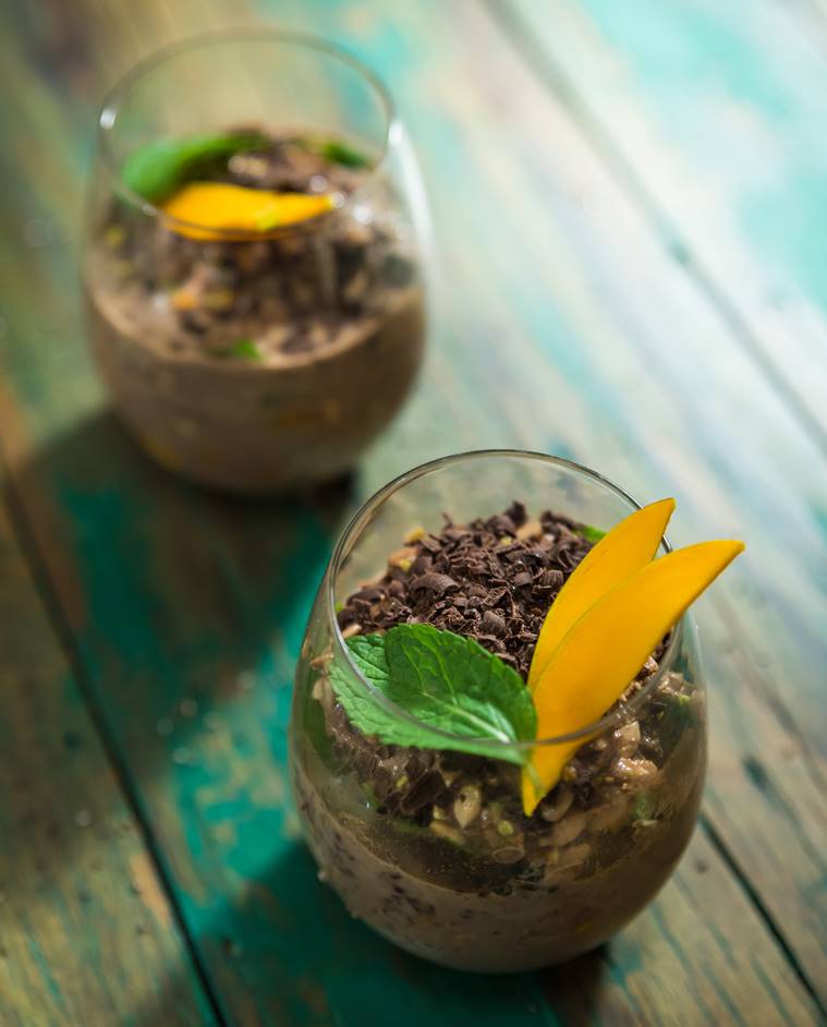 mongo, easy mango recipes, summer mango recies, simple mango puddling, mango taco, mango dinner reciepes, mango break fast recipes, indian express