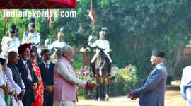 kp oli photos, nepal pm pictures, pm modi images, rashtrapati bhawan pics, oli ceremonial welcome photo, kp oli wife images, indian express