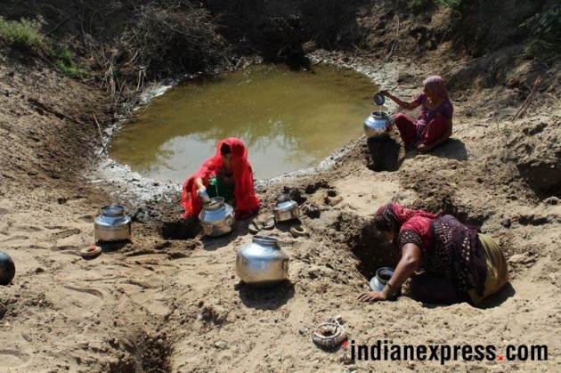 gujarat photos, water crisis images, gujarat draught pictures, morbi district photo, narmada shortage pics, sardar sarovar dam, indian express