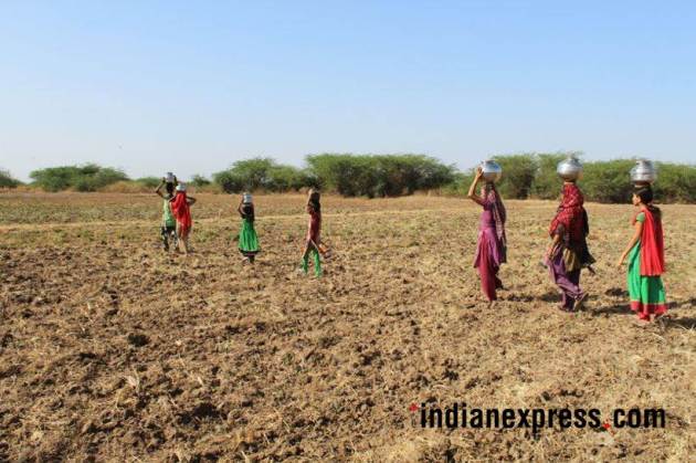 gujarat photos, water crisis images, gujarat draught pictures, morbi district photo, narmada shortage pics, sardar sarovar dam, indian express