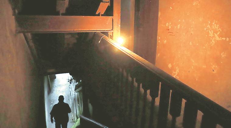 Residents get notice to vacate flats hours after building collapse