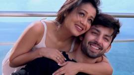 Neha Kakkar and Himansh Kohli song Oh Humsafar photos