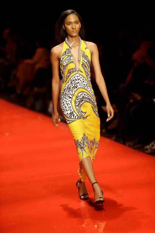 Nigeria fashion week, latest fashion week, Naomi Campbell, Nigeria fashion week, Naomi Campbell, Divas Abaya designs, Laurence Airline, Andrea Lyamah, indian express, indian express news