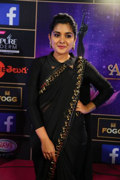 Nivetha Thomas at the Zee Telugu Apsara Awards 2018.