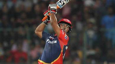 IPL 2018, Indian Premier League, RCB vs DD, Mandeep Singh, Rishabh Pant, Yuvraj Singh, sports news, cricket, IPL news, Indian Express