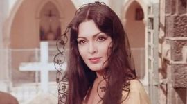 parveen babi in amar akbar anthony