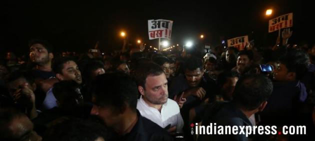 rahul gandhi photos, india gate protest images, candlelight vigil pictures, kathua gangrape, ashifa, congress midnight protest, priyanka gandhi images, unnao rape protest pics, indian express