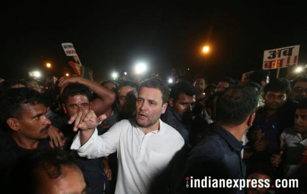 rahul gandhi photos, india gate protest images, candlelight vigil pictures, kathua gangrape, ashifa, congress midnight protest, priyanka gandhi images, unnao rape protest pics, indian express
