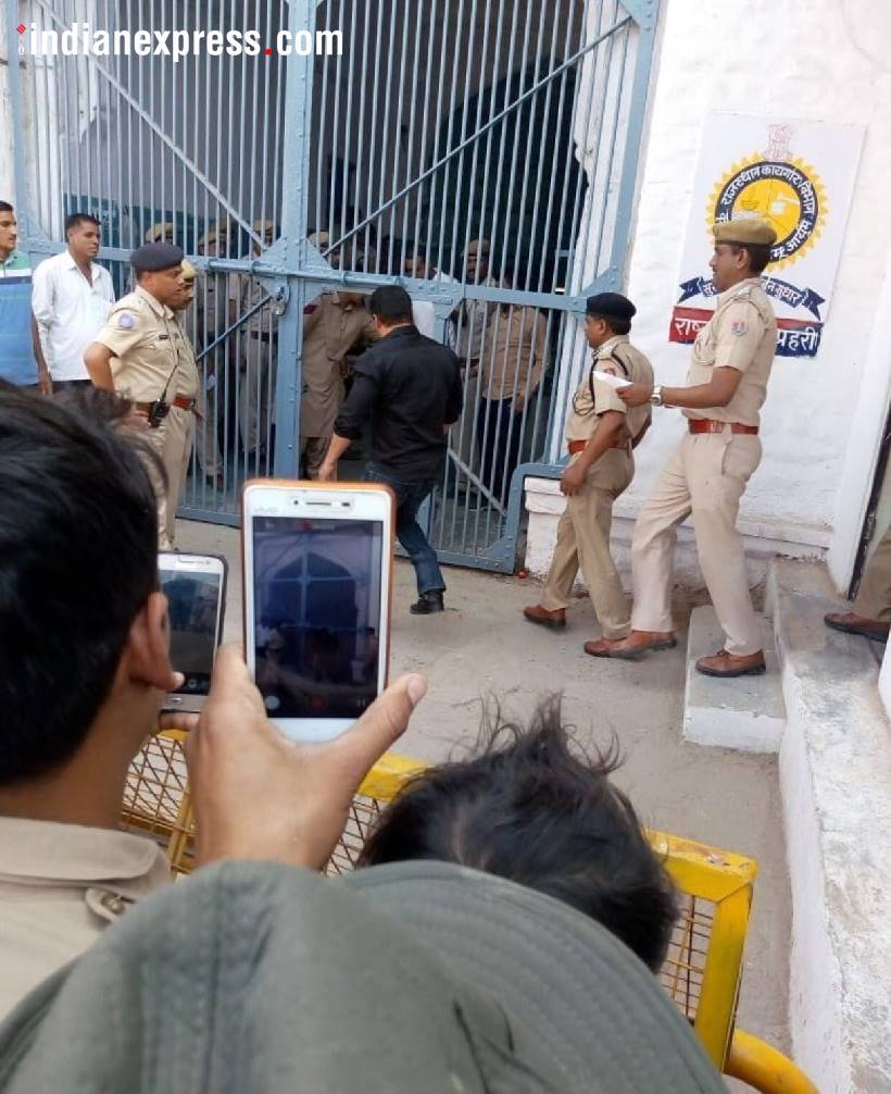 Salman Khan, Salman Khan verdict, Salman Khan in Jail, Salman Khan jail term, Jodhpur court, Bishnoi community, Bishnoi community celebrates, Salman khan photos, Indian express photos