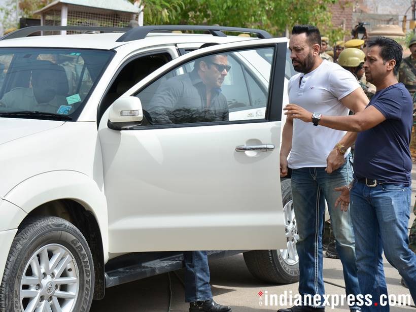 Salman Khan photos, blackbuck poaching case, Salman Khan pictures, jodhpur jail images, jodhpur court images, indian express