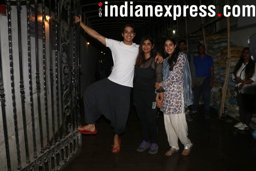 disha patani, ranveer singh, dhadak wrap up phoros. celeb spotting latest photos