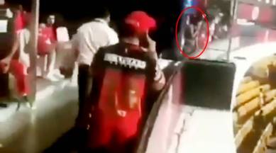 virat kohli, virat kohli anushka sharma video, anushka sharma, ipl 2018 video, ipl, indian premier league, rcb vs kxip, ipl news, indian express, indian express news